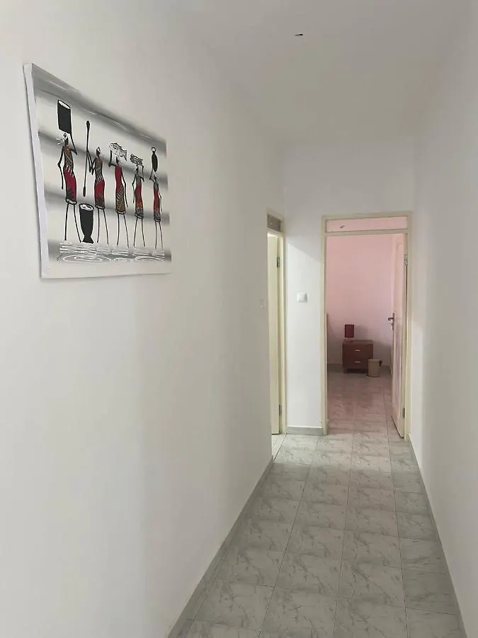 Apartamento T2-Dunas Centro Tarrafal  0*, Tarrafal (Santiago)